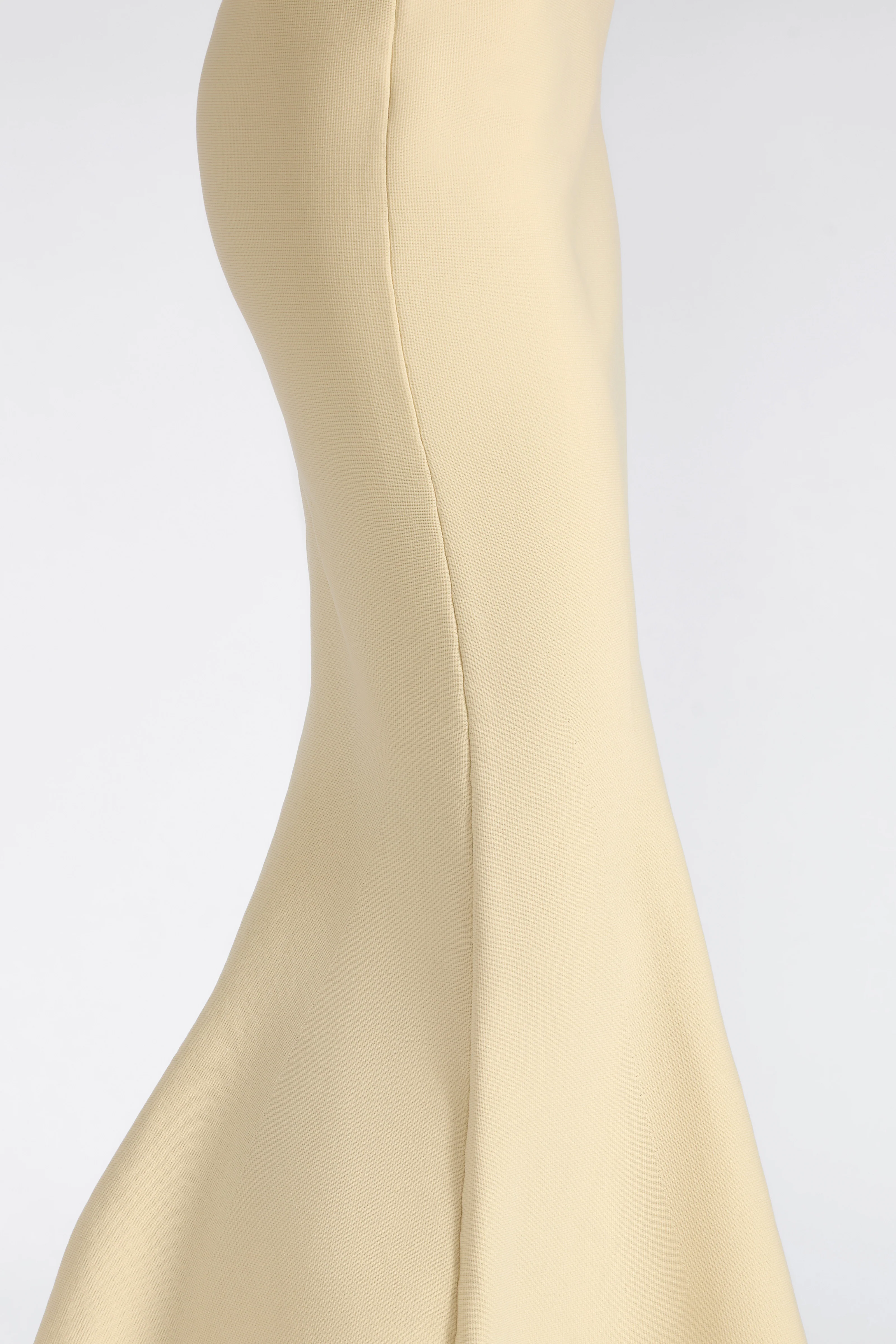 GONNA CONSUELO - Image 4