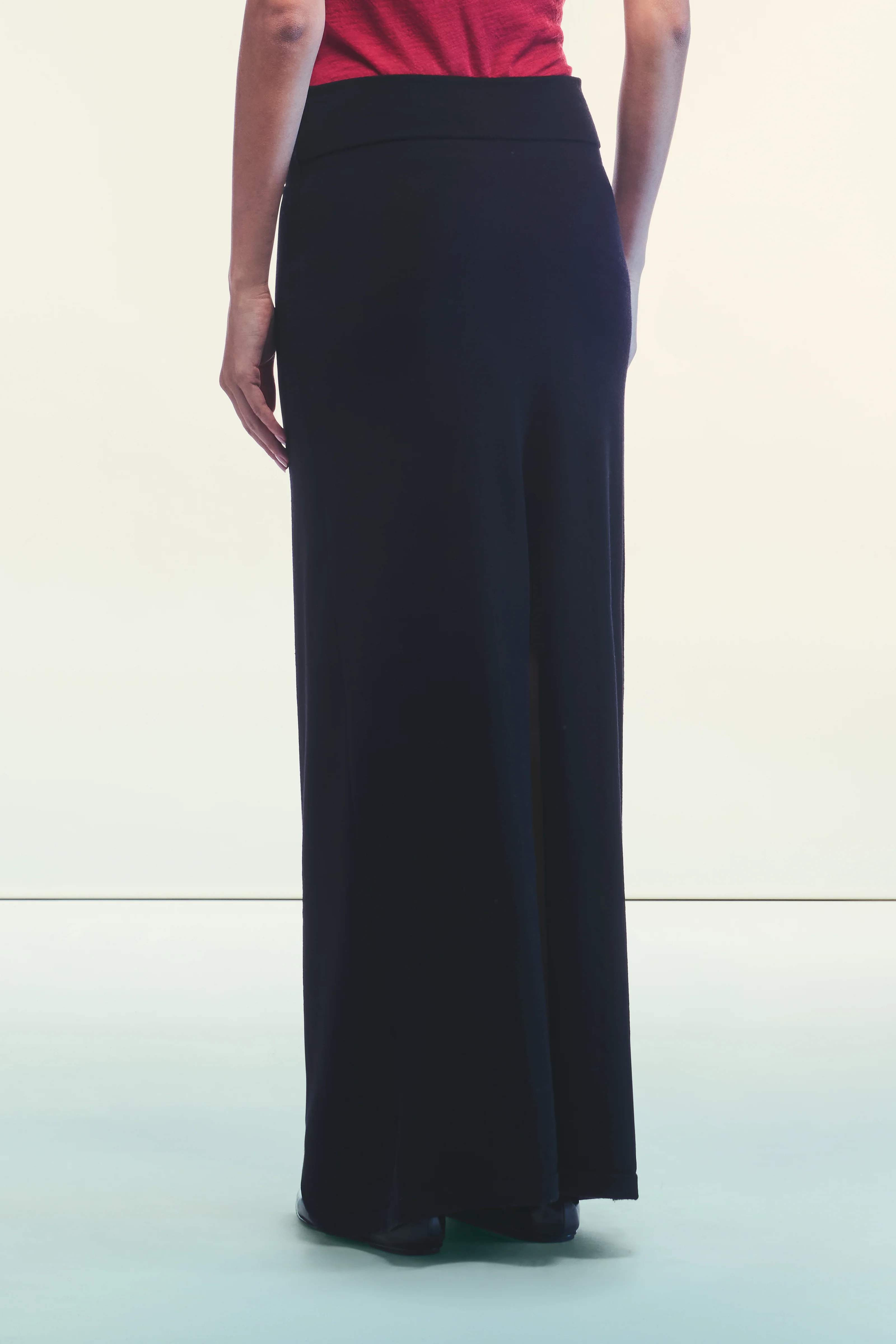 GONNA LOREN - Image 3
